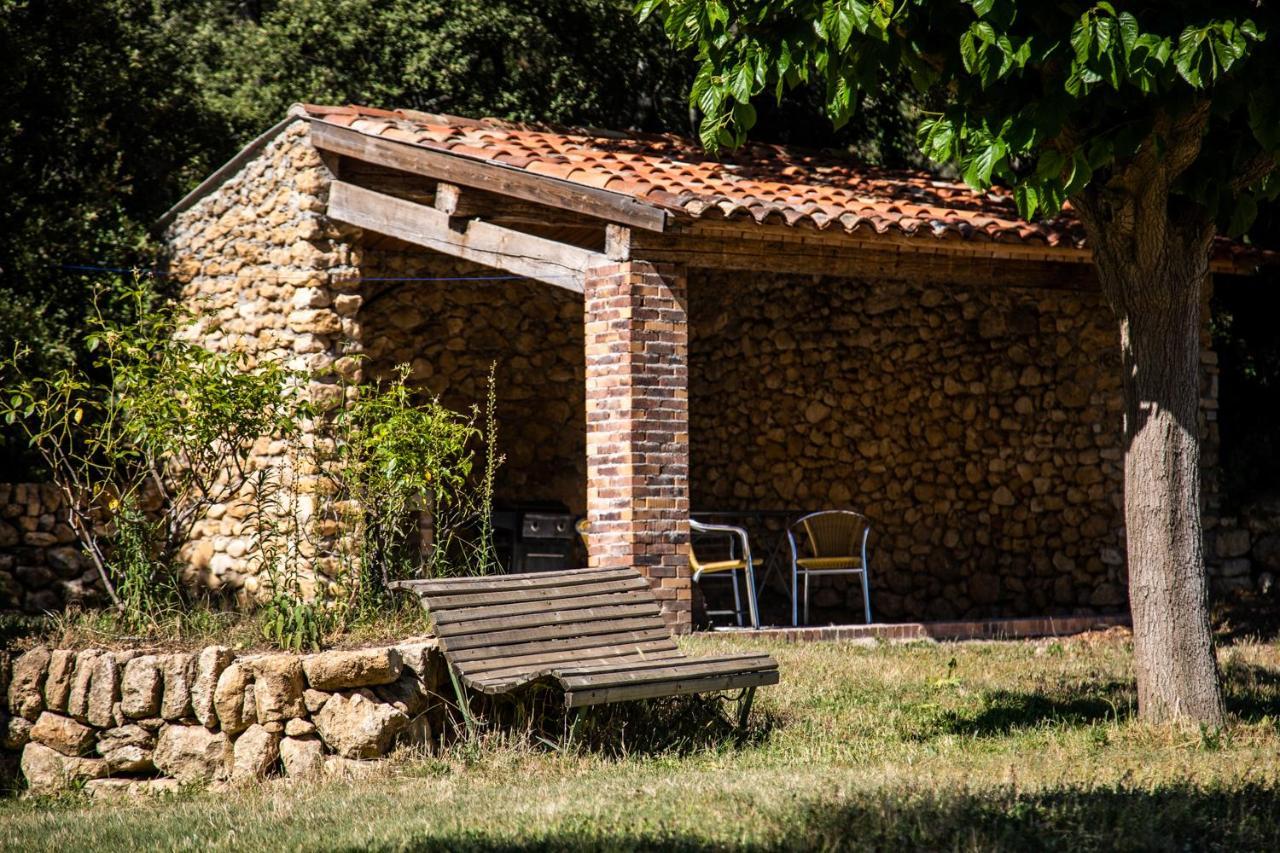 Villa Domaine Les Perpetus La Tour-dʼAigues Esterno foto
