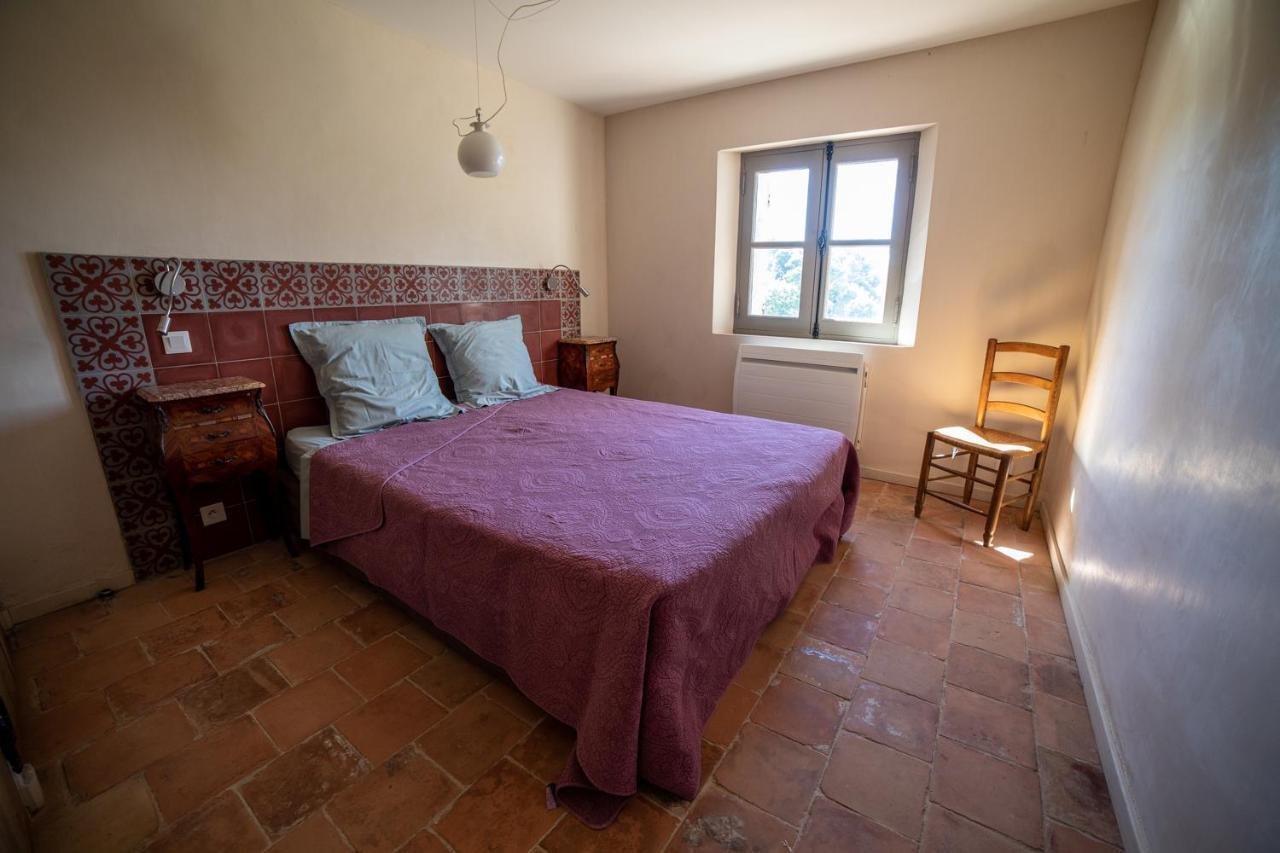 Villa Domaine Les Perpetus La Tour-dʼAigues Esterno foto